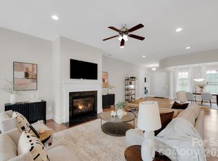 14920 High Bluff Ct, Charlotte, NC 28278