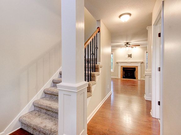 4th image of 1370 Bruceton Dr
