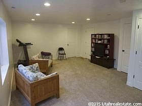4th image of 245 West Holland Drive