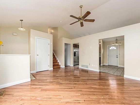 2nd image of 1559 Tall Meadows Dr