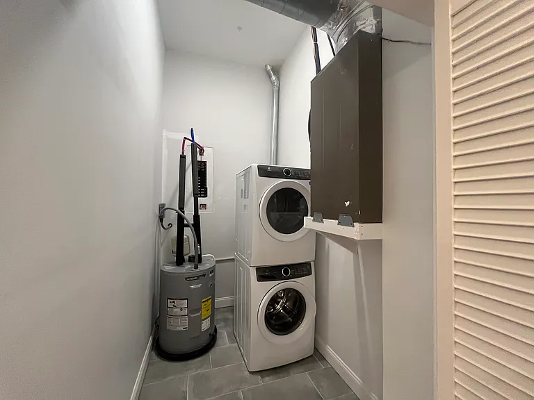 1406 Fairmount Ave #4 — Photo 5