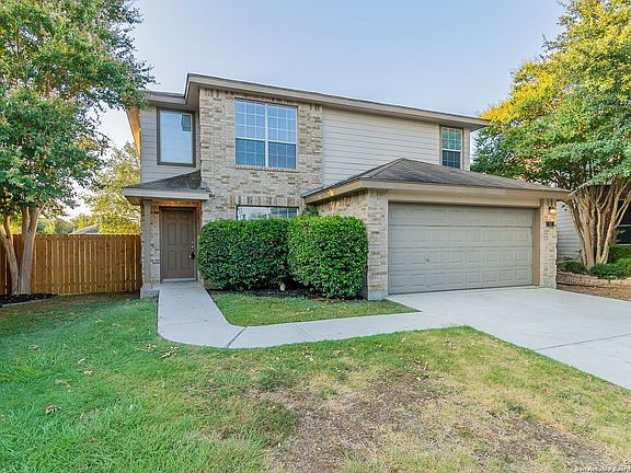 3rd image of 517 Pecos Circle