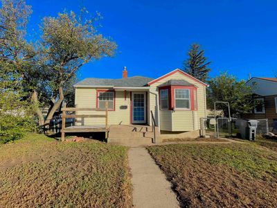 2004 E 22nd St, Cheyenne, WY, 82001