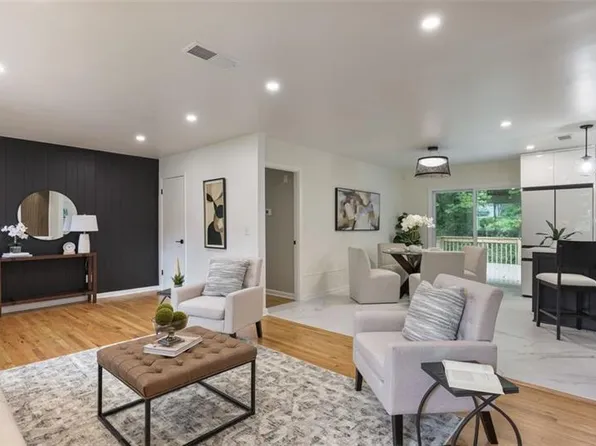 1595 Moncrief Cir, Decatur, GA 30033