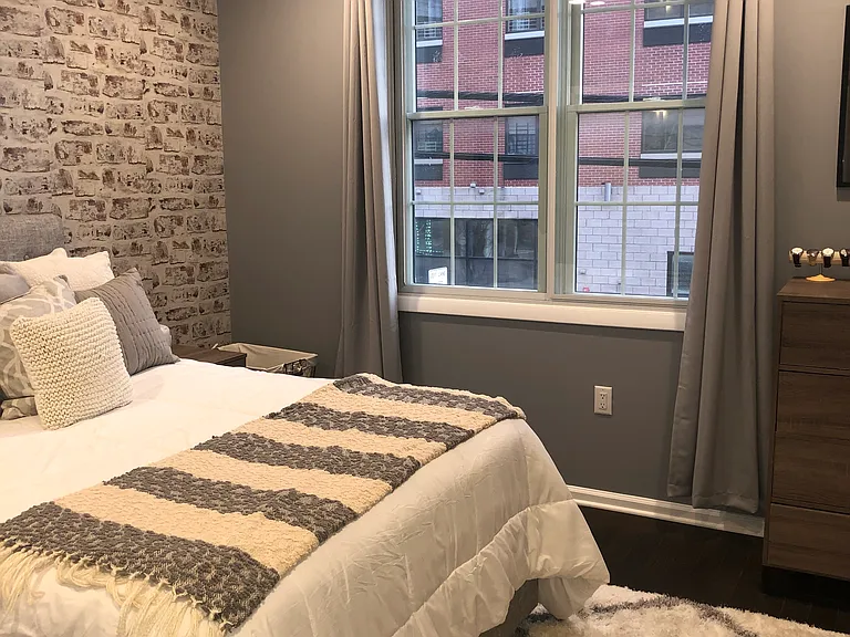 850 Newark Ave — Photo 13