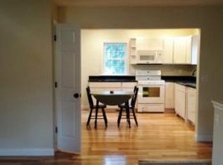 224 E College St, Granville, OH 43023