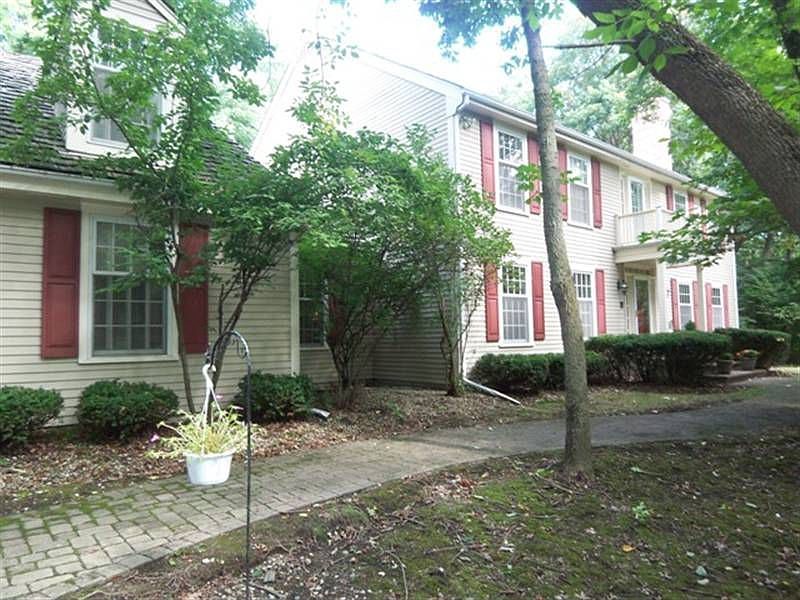 1st image of 2 Durham Ct