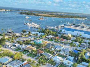 217 E 24th St, Riviera Beach, FL 33404