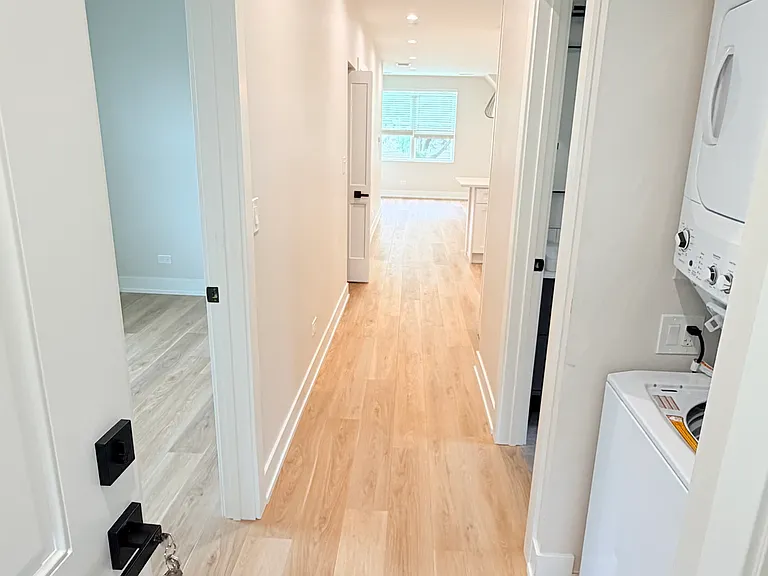 4929 W Berenice Ave #2 — Photo 9