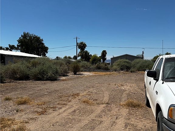 5th image of 2200 E Mustang Drive