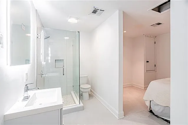 3920 Clearview Pkwy — Photo 12