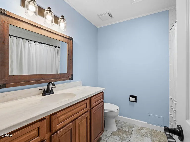 116 Derby Woods Dr — Photo 16
