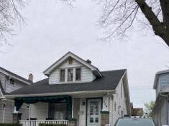 3rd image of 204 Villa Ave