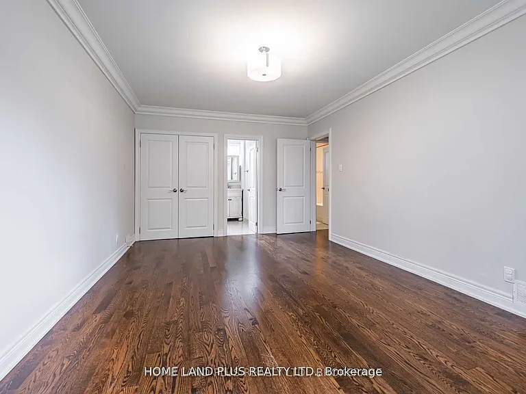 66 Munro Blvd — Photo 16