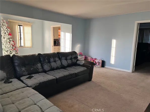 265 E Hemlock St, Oxnard, CA 93033