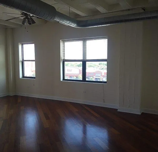 1791 W Howard St — Photo 13