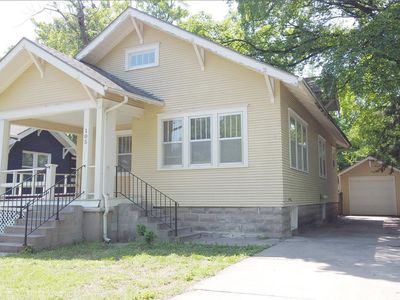 105 E 13th Ave, Hutchinson, KS, 67501