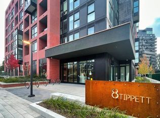 8 Tippett Rd #717, Toronto, ON M3H0E7