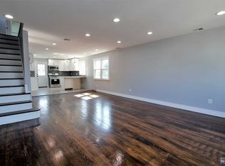 27 Home Pl, Lodi, NJ 07644