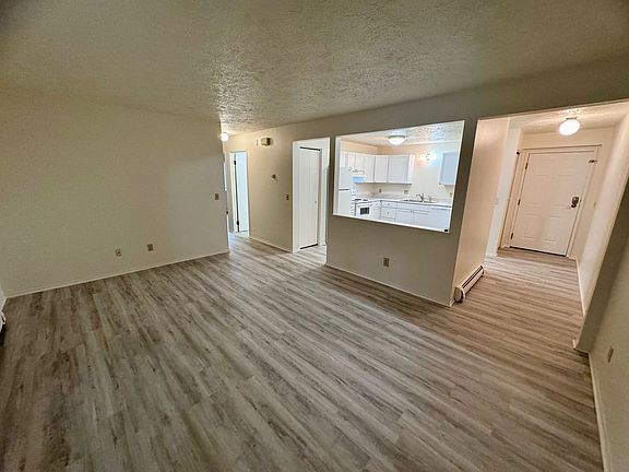 5th image of 1510 Veterans Dr Unit 12