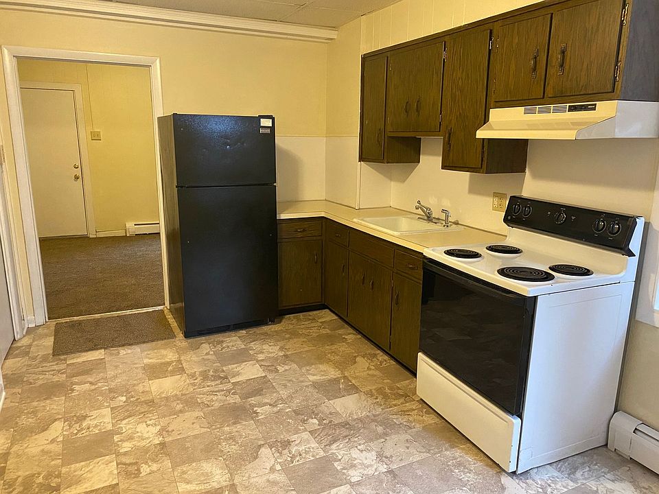 1st image of 848 Blunston St APT 1