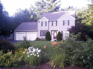 61 Easy St, Uxbridge, MA 01569