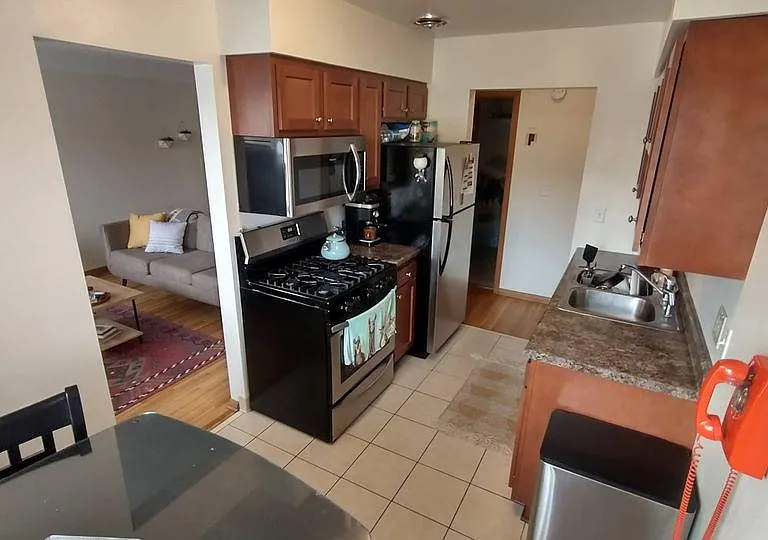 1835 Ulysses St NE #7 — Photo 10