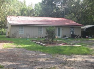 26 Harold Stockstill Rd, Picayune, MS 39466
