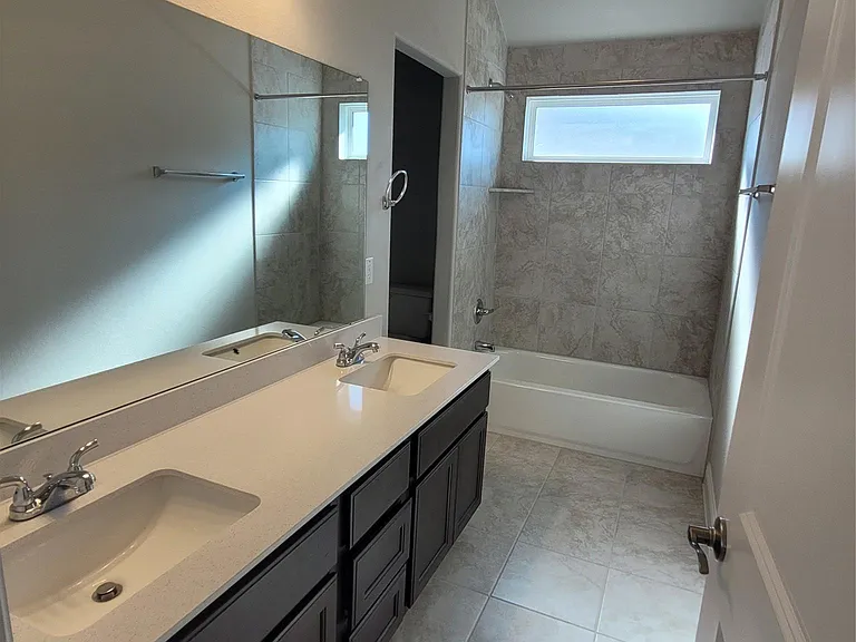 120 Free Stone Dr — Photo 17