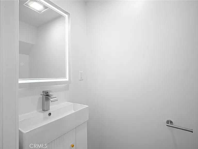 1101 Norton Ave #A — Photo 11