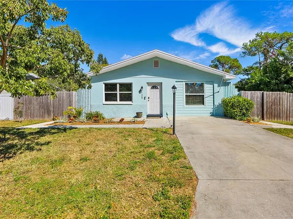 135 SW MONROE CIRCLE N, ST PETERSBURG, FL 33703