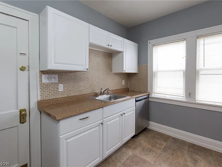 2169 Olive Ave #1 — Photo 10