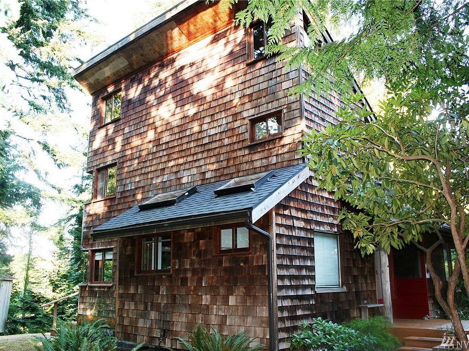 1st image of 834 Woodsong Ln