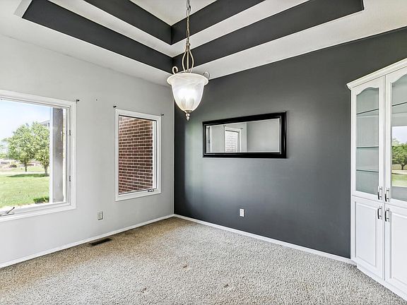 5th image of 15095 SW 150th St