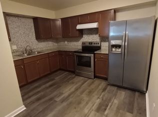 Flintridge Dr, 208, Rockford, IL 61107