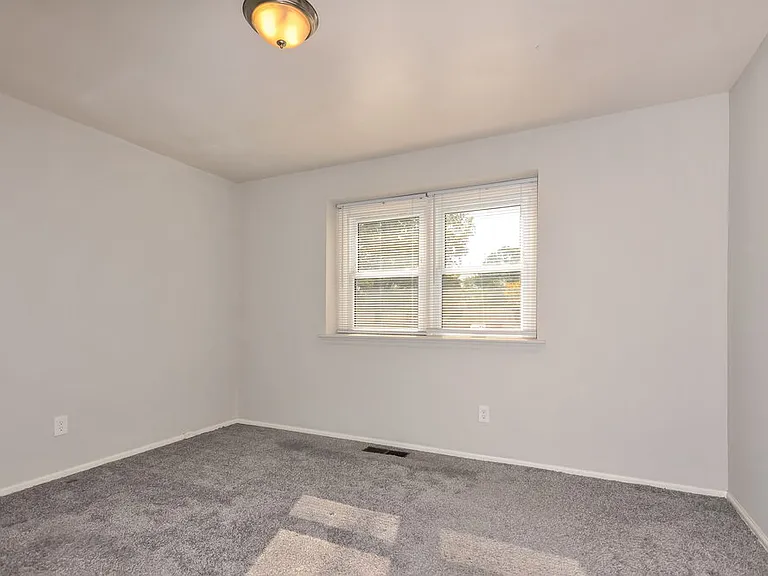 4973 Bristol Rock Rd — Photo 14