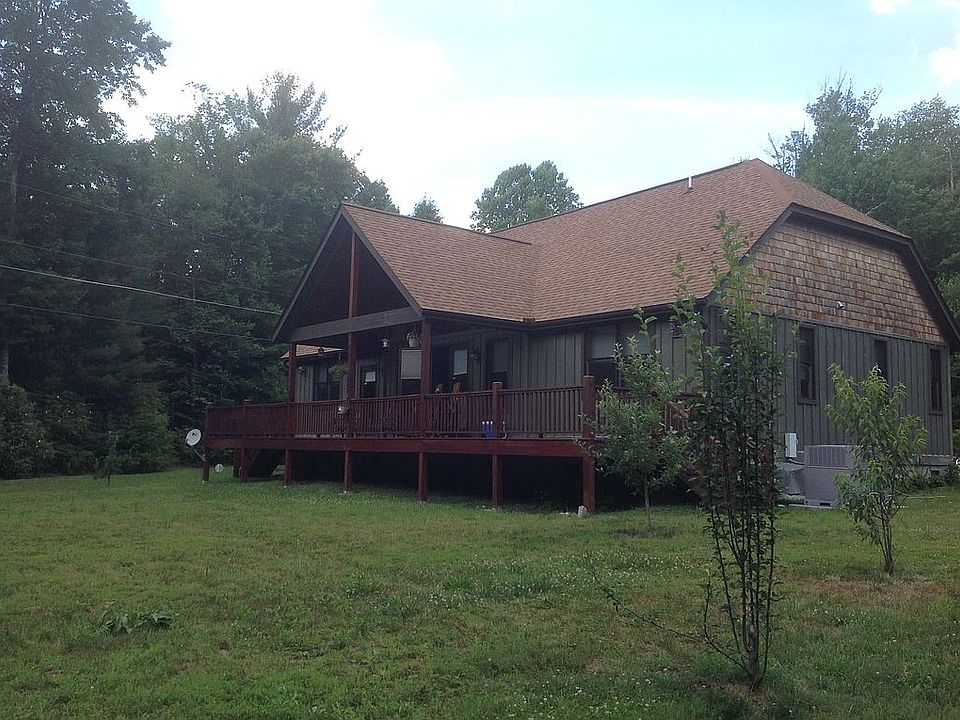 2nd image of 165 Hickory Dr