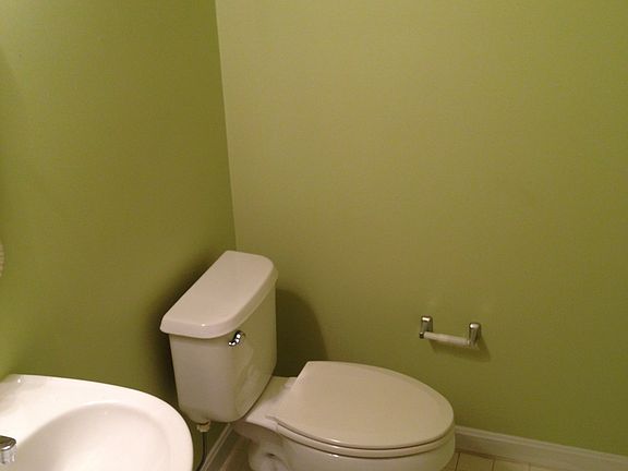 Downstairs 1/2 Bath