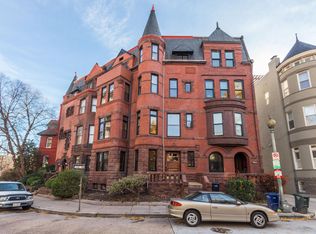 1702 Swann St NW, Washington, DC 20009