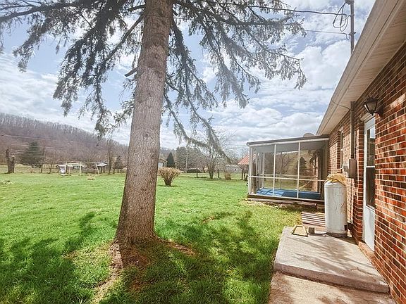 5th image of 2982 Wittens Mill Rd