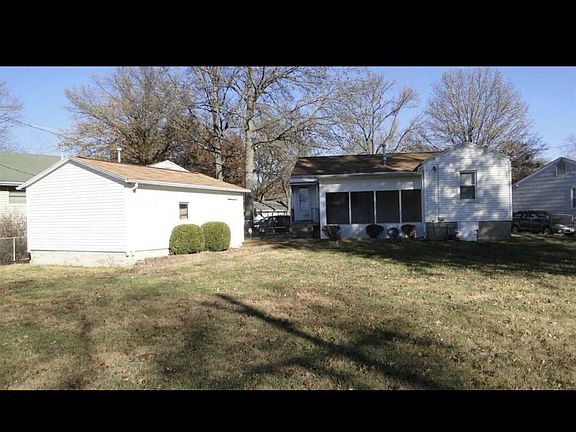 2nd image of 13 Regina Ct