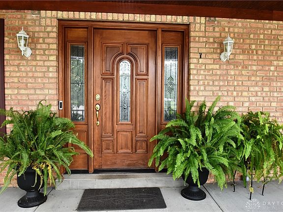 5th image of 1062 Buckeye Ct