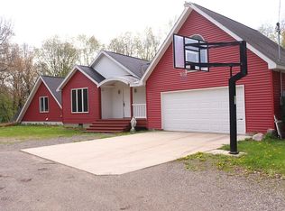 7635 Macarthur Rd, Saranac, MI 48881