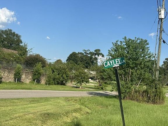 4th image of 11 Caylee Ln