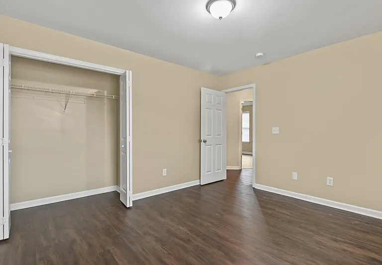 363 Sanctuary Park Dr — Photo 19