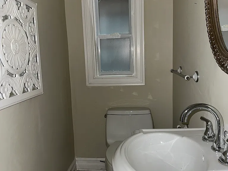 1361 Crosby Ave #2 — Photo 14