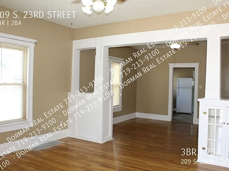 209 S 23rd St — Photo 7