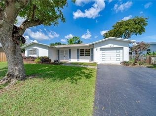 1910 NW 116th Ter, Hollywood, FL 33026