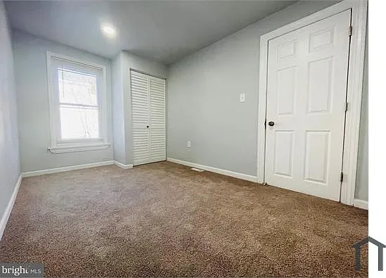 3 bed, 1150 sqft, $1,750 — Photo 1