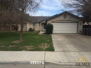 14336 W Chad Ct, Kerman, CA 93630
